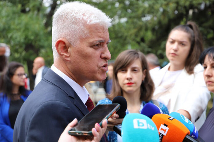 Стоянов: Българската армия извършва огромен обем от работа за възстановяване на границата