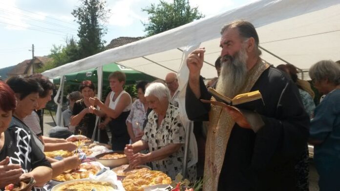 Стотици хора от Краището се събраха на земляческа среща в Злогош