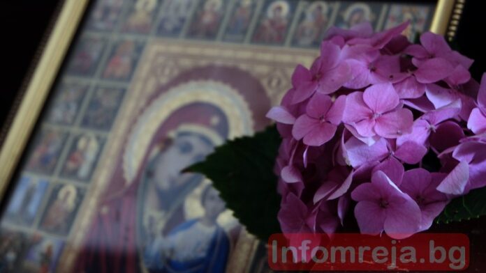 Страстната седмица започна