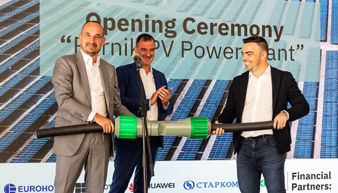 SUNOTEC и основните акционери в Еврохолд превърнаха депо за индустриални отпадъци край Перник в хибриден ВЕИ парк