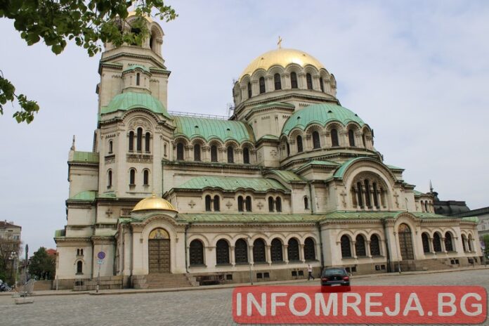 Св. Синод се обяви против преименуването на площад „Александър Невски”