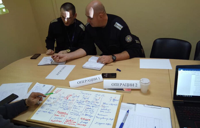 Свикаха щаб заради пожар в Крупник