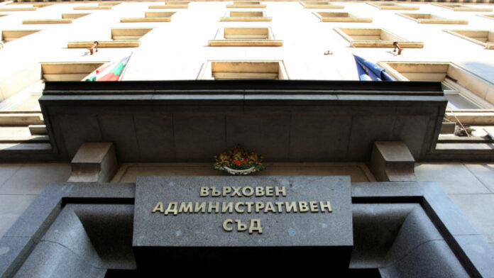 Събарят незаконна сграда на Румен Гайтански на язовир 