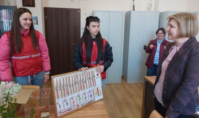 Съдиите и съдебните служители от Кюстендил подкрепиха БЧК и програмата „Топъл обяд“