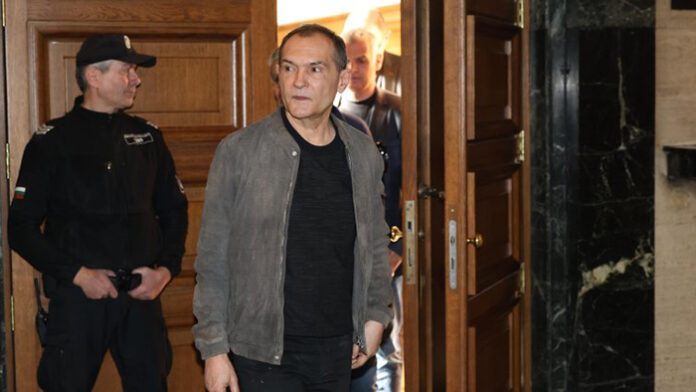 Съдът разреши на Васил Божков да пътува в чужбина