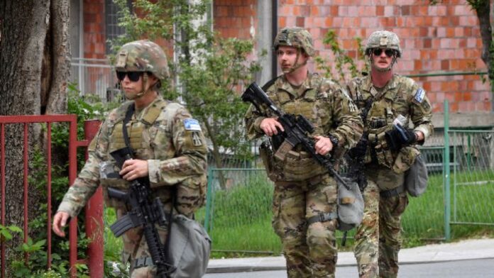 Сърбия е напът да възстанови задължителната военна служба