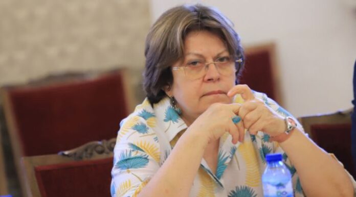 Татяна Дончева: Борисов уговорил кабинета преди изборите