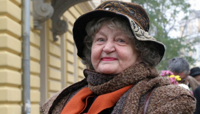 Татяна Лолова на кюстендилска сцена