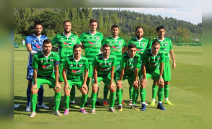 Тежко гостуване за 