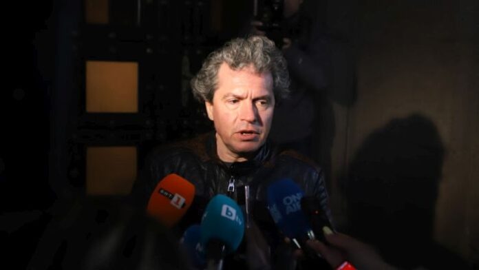 Тошко Йорданов: Вдигането на ветото на РСМ беше грешка