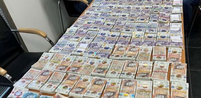 Традиционно: Турчин опита да пренесе хиляди през границата ни