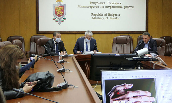 Трафик на хора: Жертвите трудно са убедени да свидетелстват пред съд