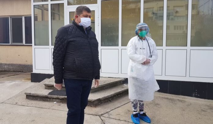 Триажният кабинет спира да работи в Дупница