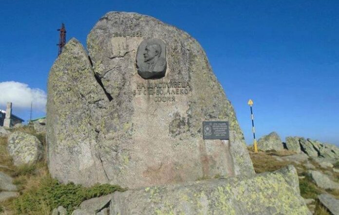 Туристическо дружество „Осогово“ организира изкачване на Черни връх