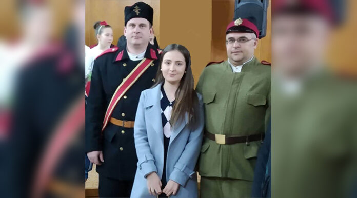Ученичка от Езиковата гимназия в Благоевград с първо място в поетичния рецитал 