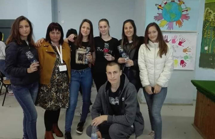 Ученици от Хаджидимово работиха и се забавляваха с връстници от Македония