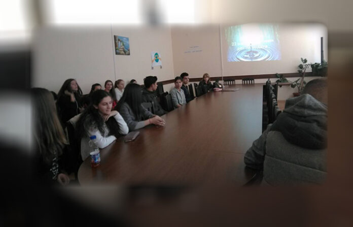 Учениците и читалището в град Хаджидимово отбелязаха Световния ден на водата