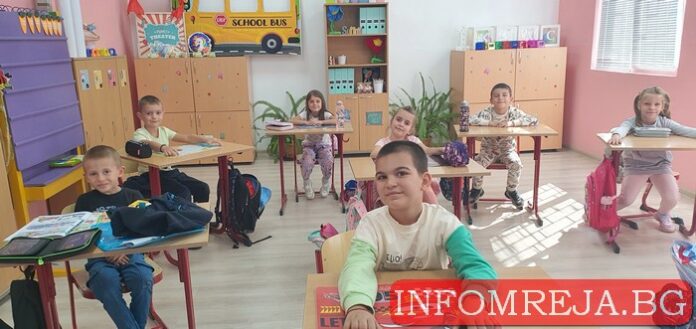 Училището в Баничан се обновява с бързи темпове