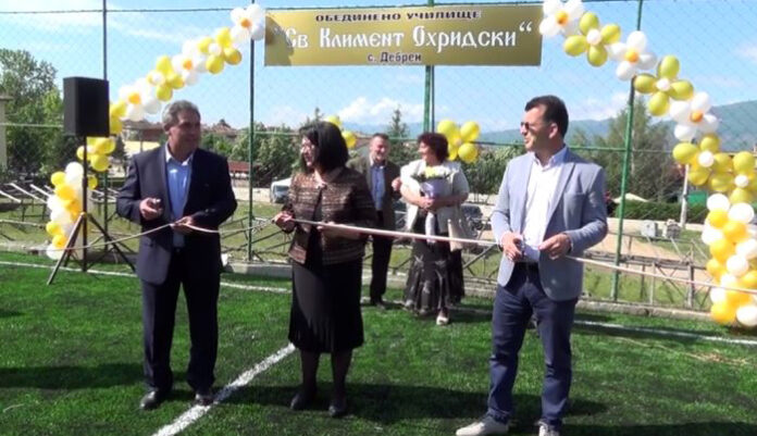 Училището в Дебрен създава отлични условия за спорт
