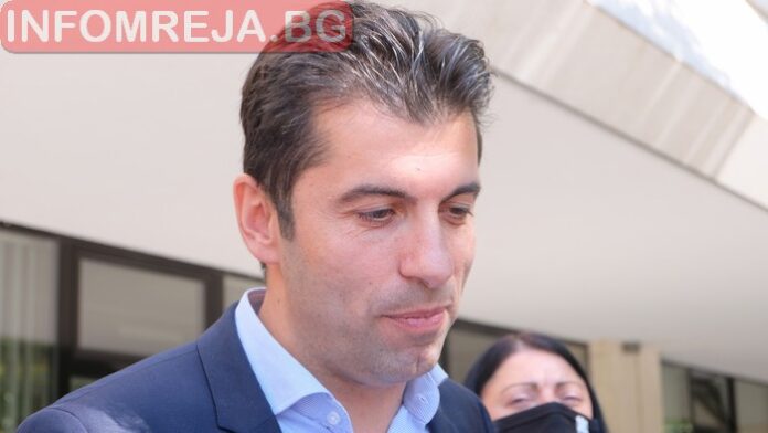 Удължиха срока на проверката за гражданството на Кирил Петков