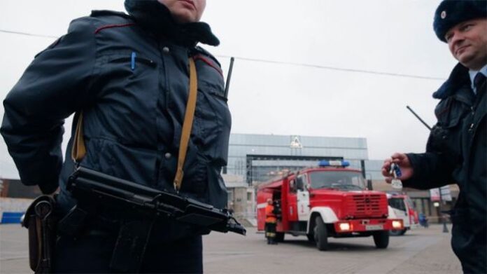 Украински дипломат е задържан в Санкт Петербург