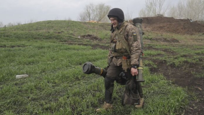 Украинските сили се изтеглят от част от Часов Яр