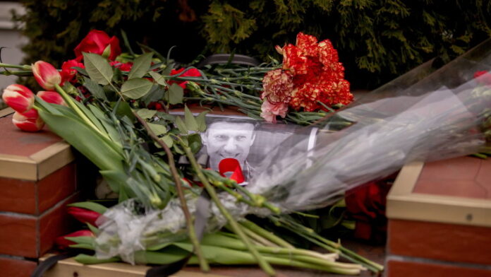 Украйна: Алексей Навални е починал от тромб