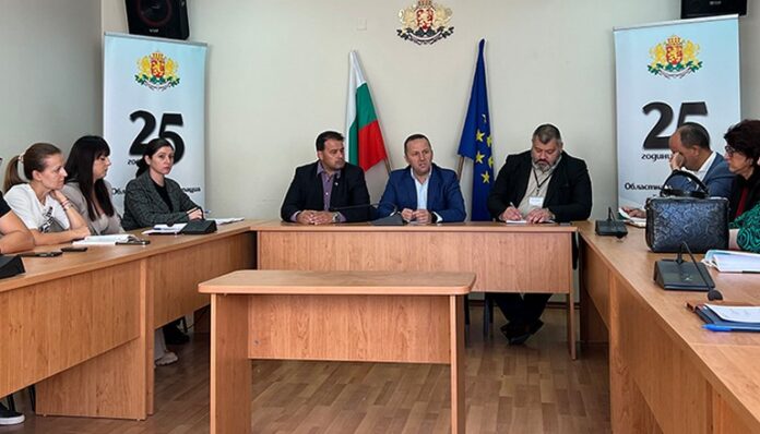 Унищожени са ролките хартия от предните избори в Пиринско