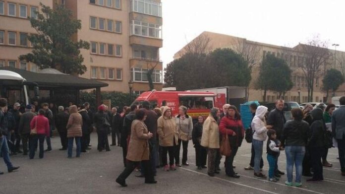 Управляващи и опозиция в Турция съдействат за гласуването в неделя