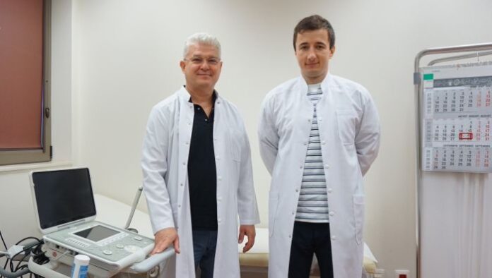 Уролог с 30-годишен стаж се присъедини към екипа на болницата в Кюстендил