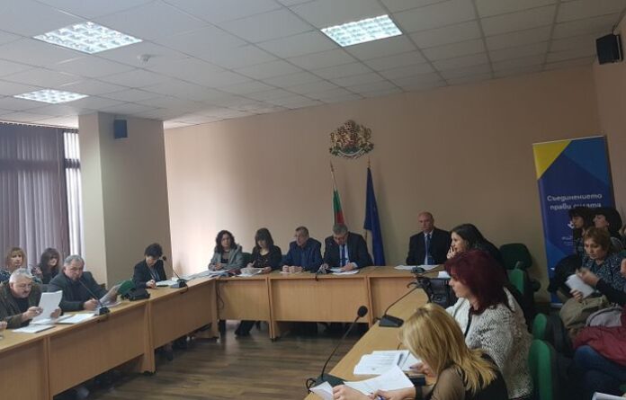 Утвърдиха 43 паралелки за държавния план-прием в Кюстендилско