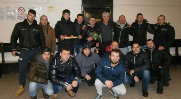 В Дупница даряват богоявленските пари за Мишо от Благоевград