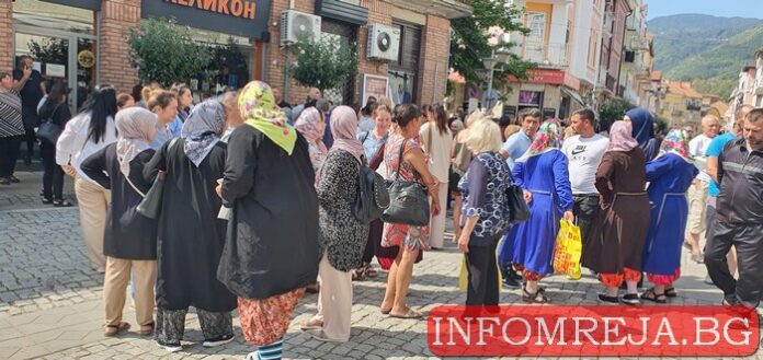 В Гоце Делчев протестираха срещу премахването на 