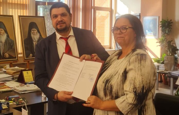 В ЮЗУ „Неофит Рилски“ се проведоха научни форуми за правата на детето