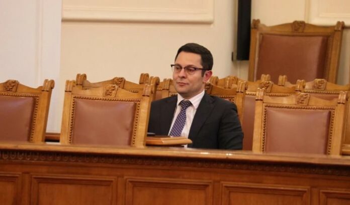 В петък министър Пулев ще направи мобилна приемна с областния управител на Кюстендил