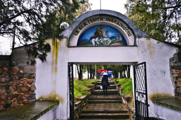 В санданското село Левуново ще отбележат 100-годишнината от възстановяването на местния храм „Св. Георги Победоносец“