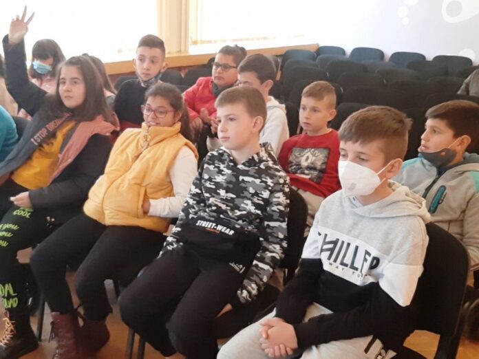 В Трето ОУ - Гоце Делчев