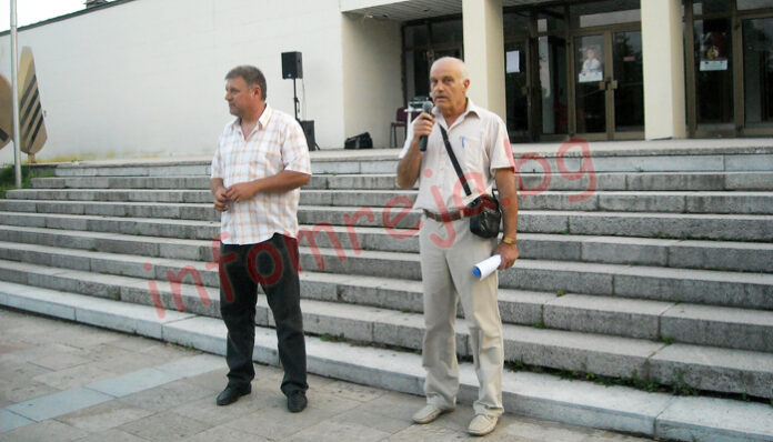 Валери Димитров-Папиката опита да продаде за 6000 лв. чужд имот на Ерол Муртазов