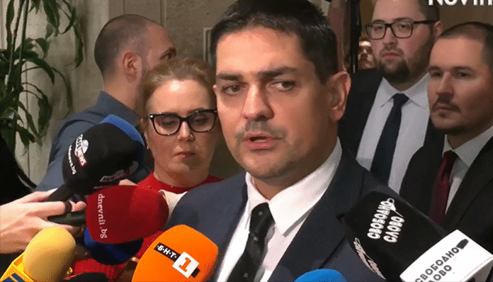 Василев: Да правиш с гербаджиите правителство
