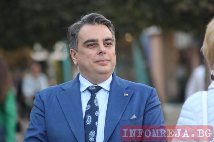 Василев: Утре ще подкрепим кандидатурата на ген. Атанасов за председател на НС