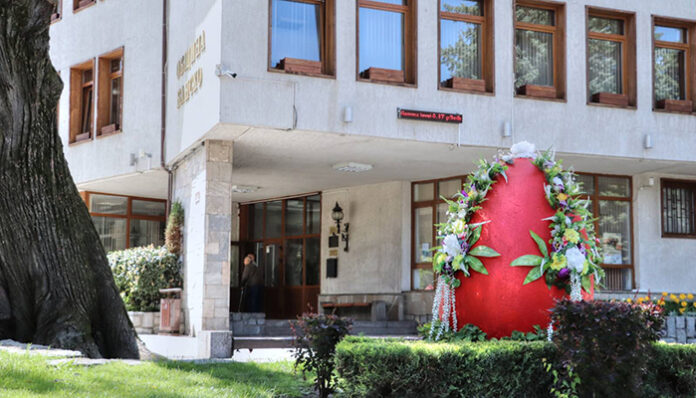 Великденска украса краси общините от Югозапада