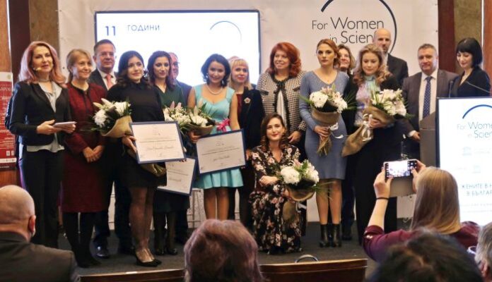 Вицепрезидентът: България ще има начело просветени хора