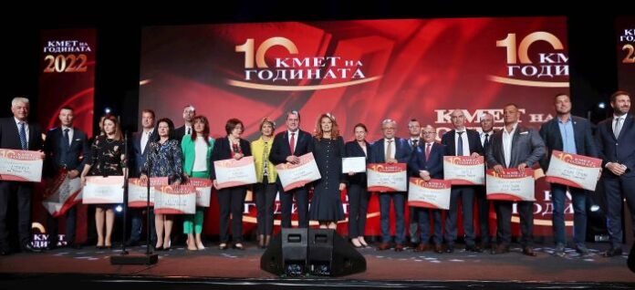 Вицепрезидентът призова за повече самостоятелност на местната власт