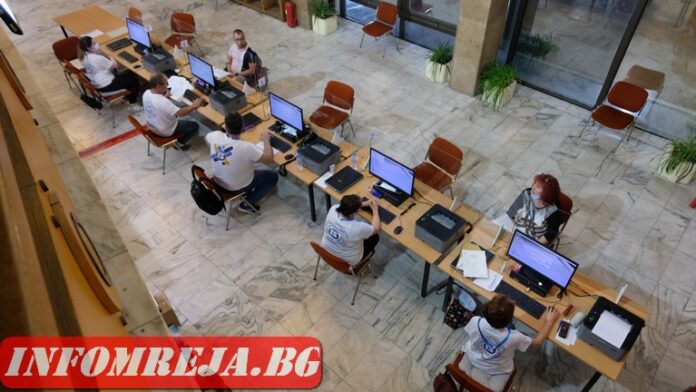 Вижте междинните резултати на всички кандидати за кмет