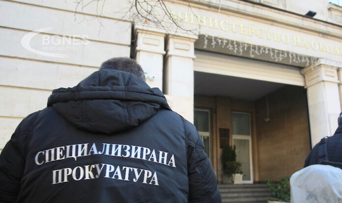 Висшият полицай от ГДНП с обвинение за трафик на културни ценности и пране на пари
