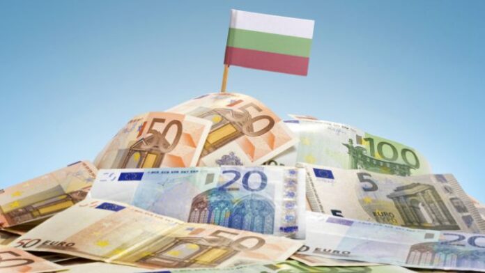 Влизането ни в еврозоната от януари 2024 г. е химера