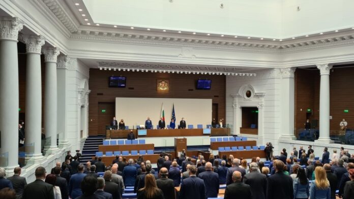 Влошава се качеството на законодателния процес