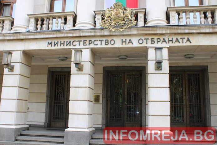 Военните министри обсъждат войната в Украйна