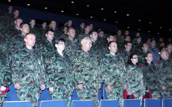 Военно формирование 26400 с двоен празник