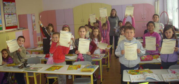 Второкласници нарисуваха обновен
